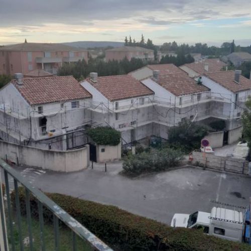 Démarrage des travaux de rénovateion de façade et d'Isolation thermique par l'extérieur à Le Thor